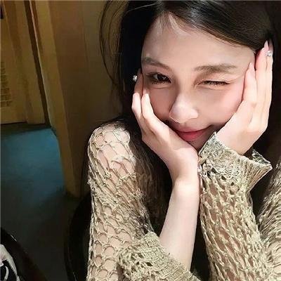 衣柜里的猫
